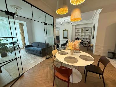 квартира за адресою Лесі Українки бульв., 7-В