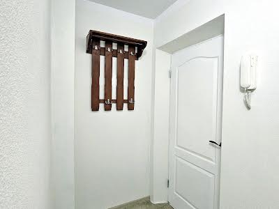 квартира за адресою Будівельників вул., 8