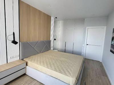 квартира за адресою Дегтярівська вул., 25-Е