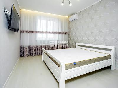 квартира по адресу Борткевича ул., 5