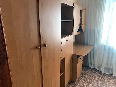 квартира за адресою Зарічанська вул., 57