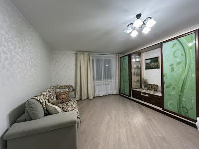 квартира за адресою Юності вул., 3