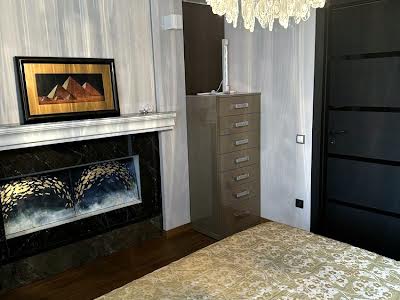 квартира по адресу Митрополита Василия Липковского ул. (Урицкого), 37в