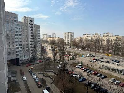квартира за адресою Академіка Заболотного вул., 23