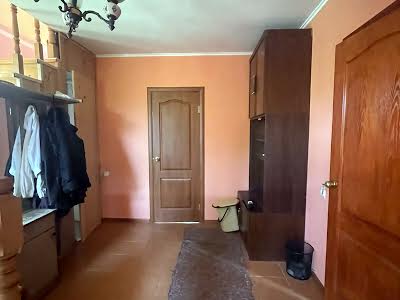 будинок за адресою с. Яхнівка, Будівельників, 125