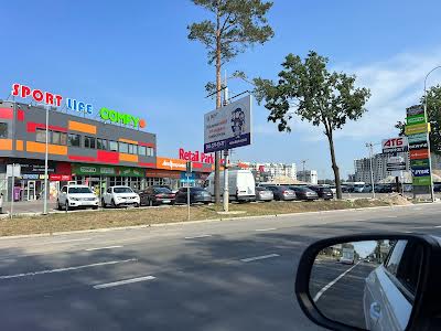 комерційна за адресою Нове вул., 52