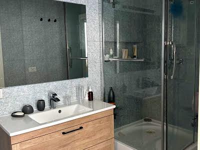 квартира за адресою Нагірна вул., 15