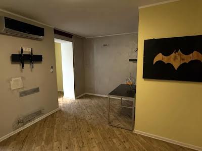 квартира за адресою Оноре де Бальзака вул., 65