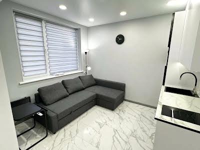 квартира за адресою Практична вул., 2