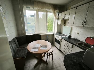 квартира за адресою Академіка Вернадського бульв., 85