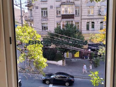 квартира по адресу Саксаганского ул., 63/28