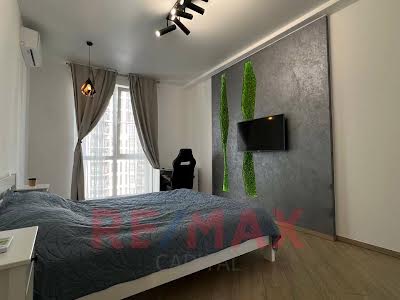 квартира за адресою Михайла Максимовича вул. (Онуфрія Трутенка), 28-Д