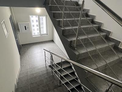 квартира за адресою Роксоляни вул., 151