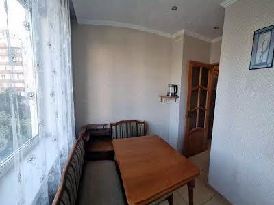 квартира за адресою Братства Тарасівців вул. (Декабристів), 5