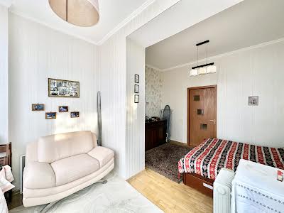 квартира за адресою Розваги вул., 27