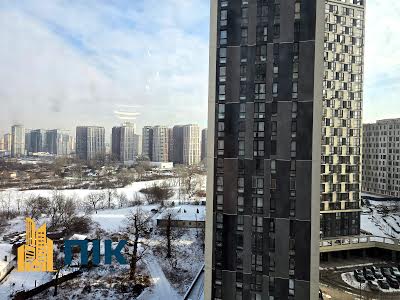 квартира за адресою Зарічна вул., 4/2