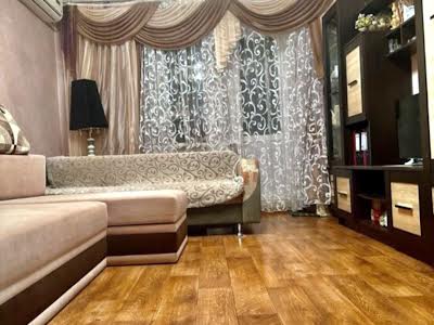квартира за адресою Китобоїв вул., 6