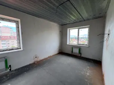 квартира за адресою Миру вул., 12