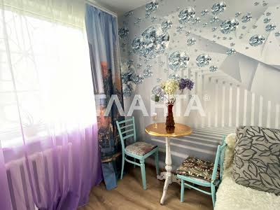 квартира за адресою Євгена Танцюри вул., 66