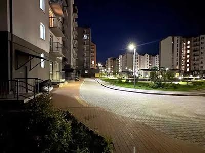 квартира за адресою Героїв Крут вул., 10