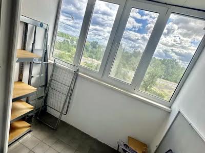 квартира за адресою Прирічна вул., 19