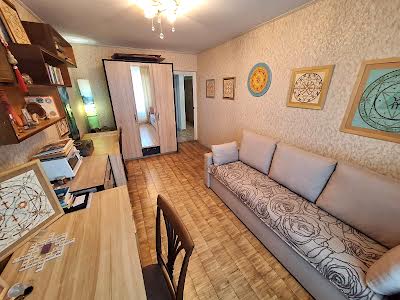 квартира за адресою Київ, Жуля Верна бульв. (Ромена Роллана), 7-А