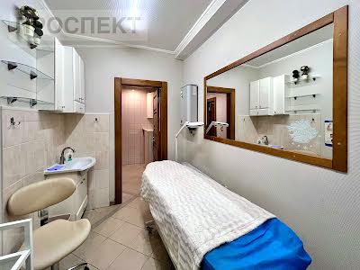 коммерческая по адресу Харьковская ул., 3/2