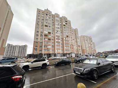 квартира за адресою Павла Чубинського вул., 8 в