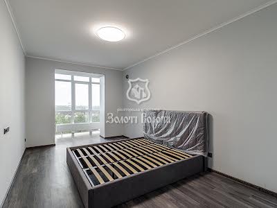квартира по адресу Радистов ул., 34а