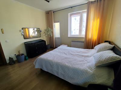квартира по адресу Анны Ахматовой ул., 48