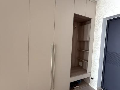 квартира за адресою Дніпровська набережна вул., 15-К