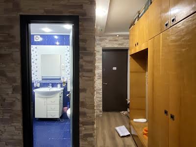 квартира за адресою Володимира Великого вул., 34