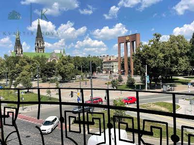 квартира за адресою Бандеры Степана, 80