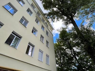 квартира за адресою Олександра Кошиця вул. (Караваєва), 3-А
