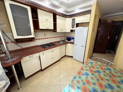 квартира по адресу Андрея Первозванного ул. (Стахурського), 40