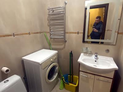 квартира по адресу Драгоманова ул., 31-Б