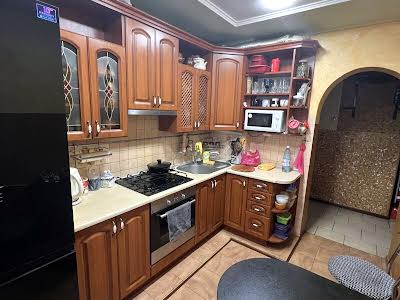квартира по адресу Хоткевича ул., 14