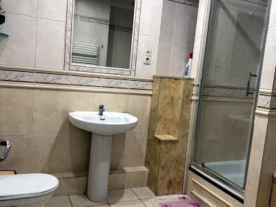 квартира за адресою проспект Чорновола, 1