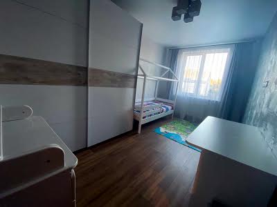 дом по адресу вулиця Індустріальна, 14Г