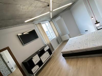 квартира за адресою Коперника вул., 3