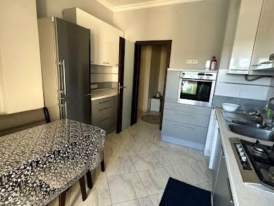 квартира по адресу Личаківська, 33а