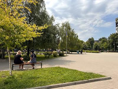квартира по адресу Даниила Галицкого ул. (Будьонного), 8