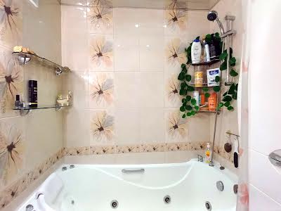 квартира за адресою Соборна, 3