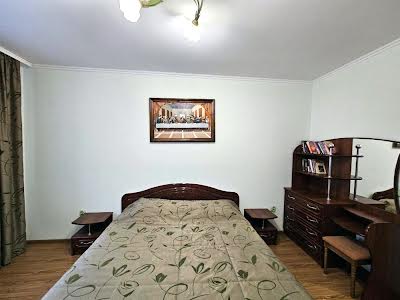 квартира по адресу Петлюри, 63