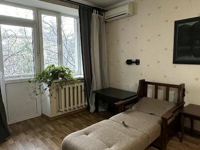 квартира за адресою Ніни Строкатої вул. (Буніна), 7