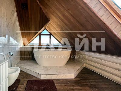 будинок за адресою Центральна