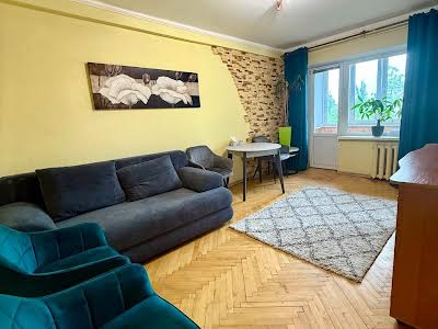 квартира за адресою Миру просп., 12