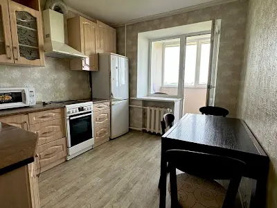 квартира по адресу Славы бульв., 56