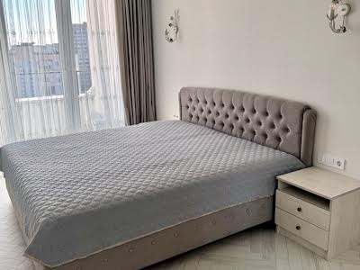 квартира за адресою Інглезі вул. (25-ї Чапаєвської Дивізії), 2А