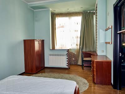 квартира по адресу Рейтарская ул., 24/27